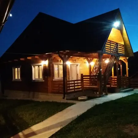 Casa Cupcea Holiday home